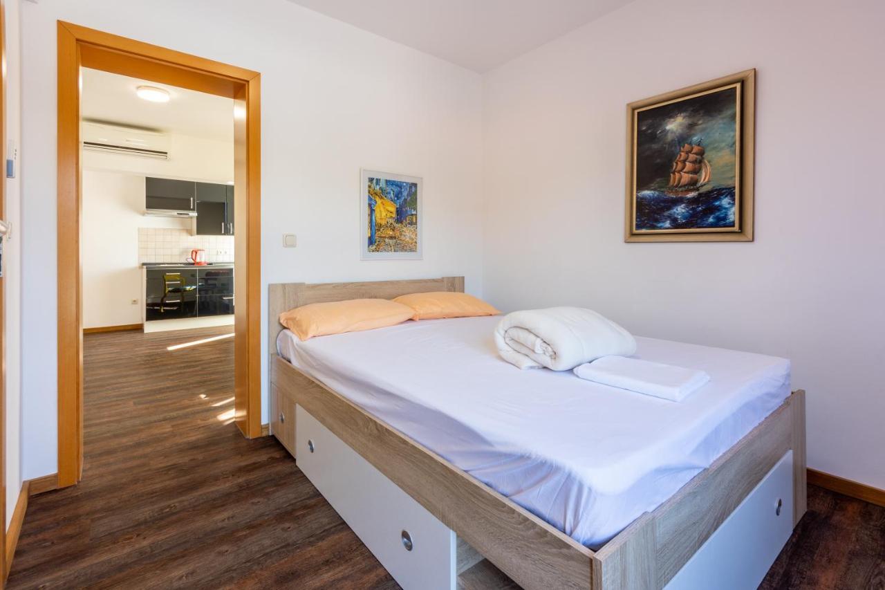 Rimac Apartment And Rooms Novi Vinodolski Extérieur photo